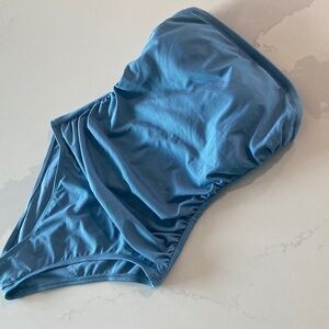NWOT Blue Strapless Swimsuit